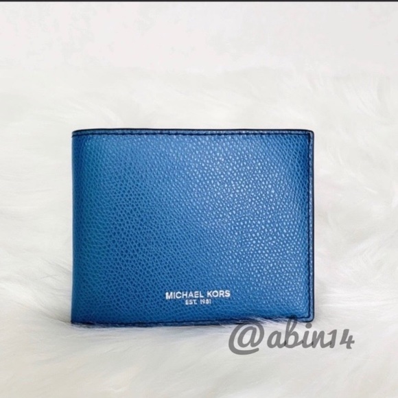 NWT Michael Kors Slim Leather Billfold Wallet - Picture 7 of 7